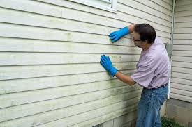 How To Choose The Right Materials for Your Siding Installation in 'La Caada Flintridge, CA